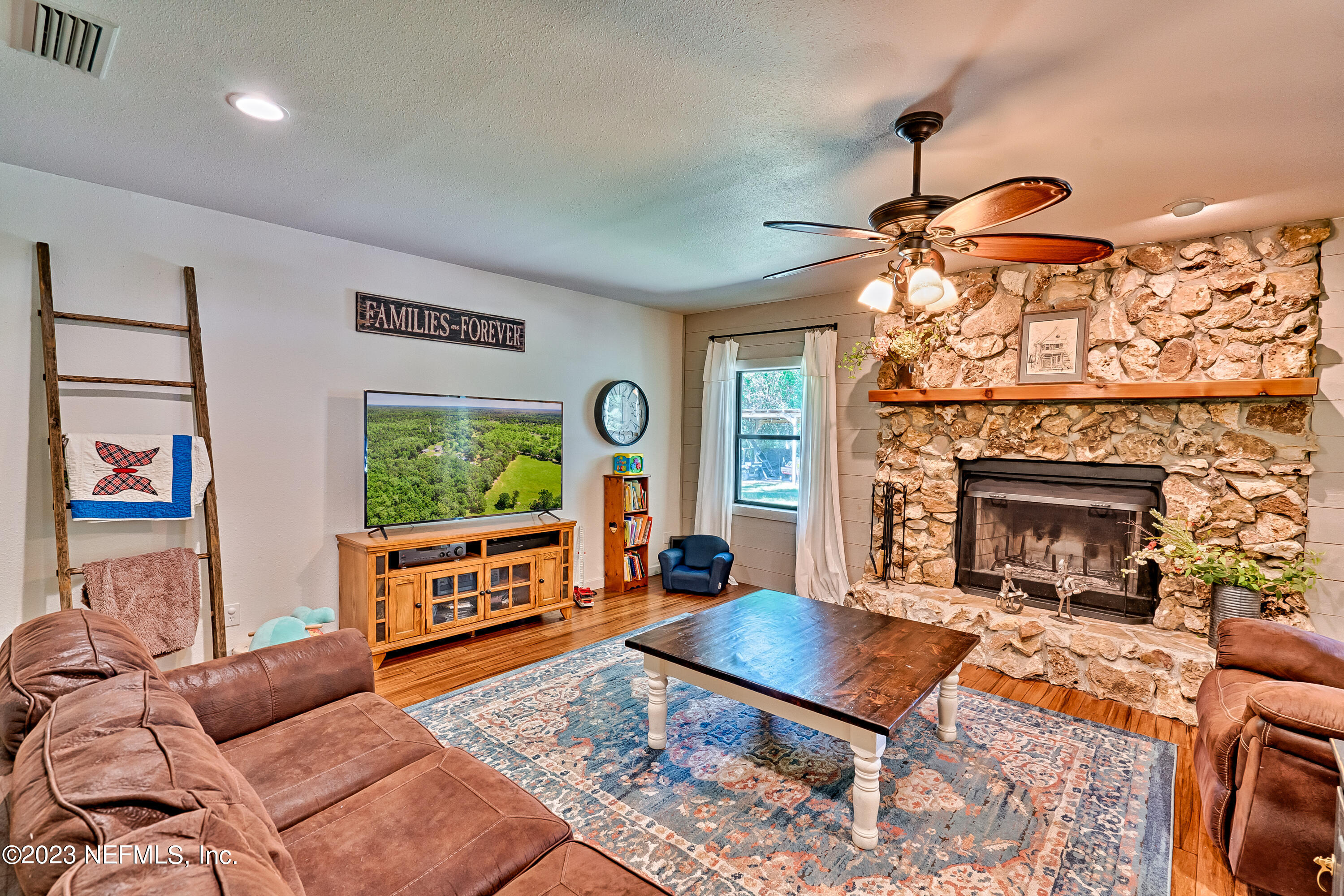 151 Price Road Hawthorne, FL 32640 - Photo 14 of 50 HawthorneHome-SWG_Media-13