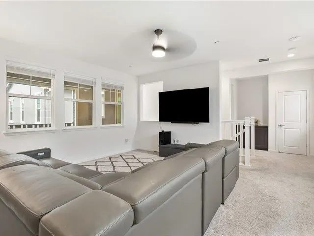 $515,000 | 17353 Morning View Drive, Lathrop, CA 95330