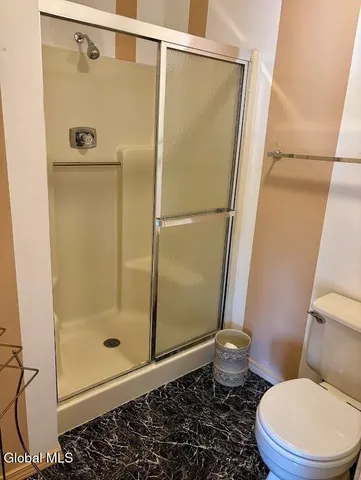 $314,900 | 102 Meadowbrook Drive, Bethlehem, NY 12159