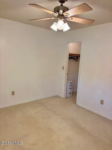 $314,900 | 102 Meadowbrook Drive, Bethlehem, NY 12159