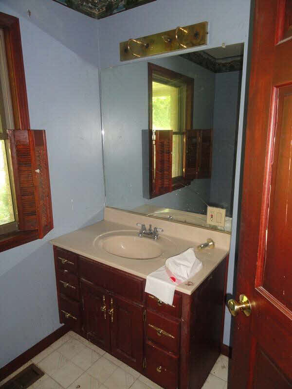 1605 South Hardy Mill Road Lexington, IN 47138 - Photo 16 of 25 Gallery Image 16