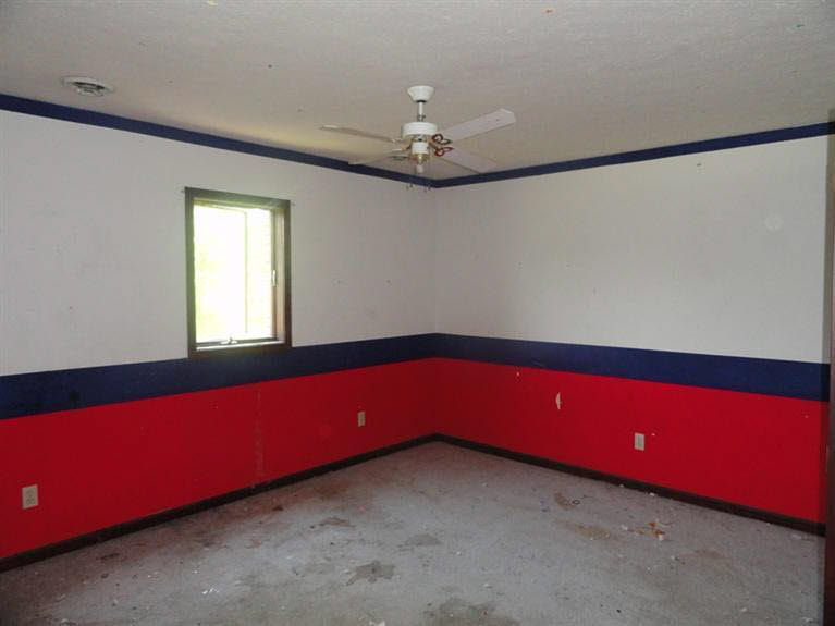 1605 South Hardy Mill Road Lexington, IN 47138 - Photo 23 of 25 Gallery Image 23