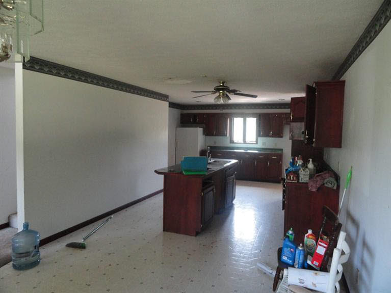 1605 South Hardy Mill Road Lexington, IN 47138 - Photo 10 of 25 Gallery Image 10
