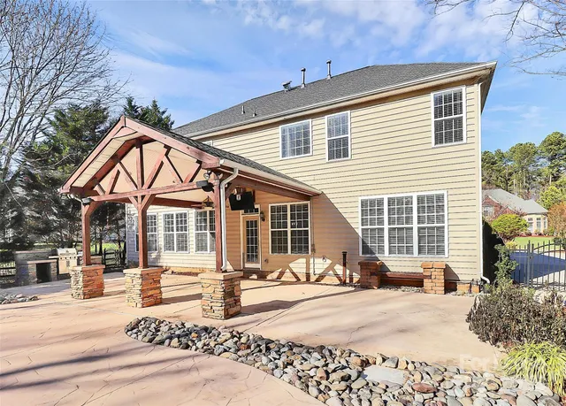 $4,000 | 9607 Royal Colony Drive, Unit 58, Waxhaw, NC 28173