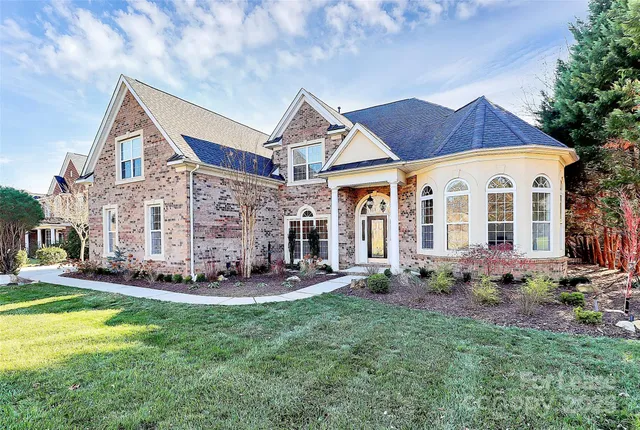 $4,000 | 9607 Royal Colony Drive, Unit 58, Waxhaw, NC 28173