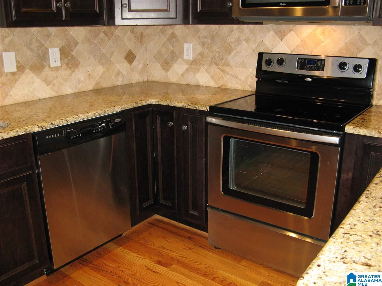 597 Cove Road Sylacauga, AL 35151 - Photo 9 of 35