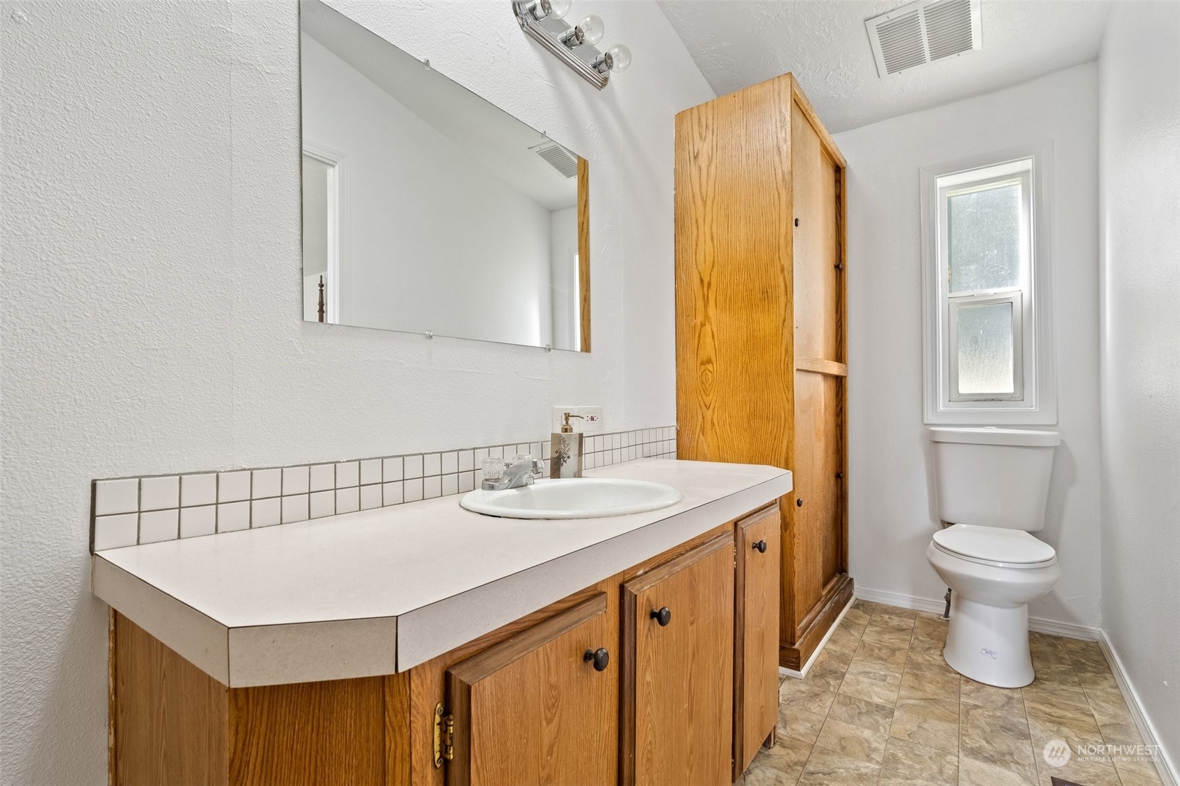 9914 180th Way Southwest Rochester, WA 98579 - Photo 13 of 23