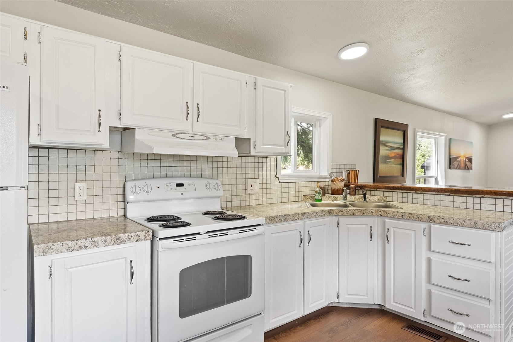 9914 180th Way Southwest Rochester, WA 98579 - Photo 6 of 23