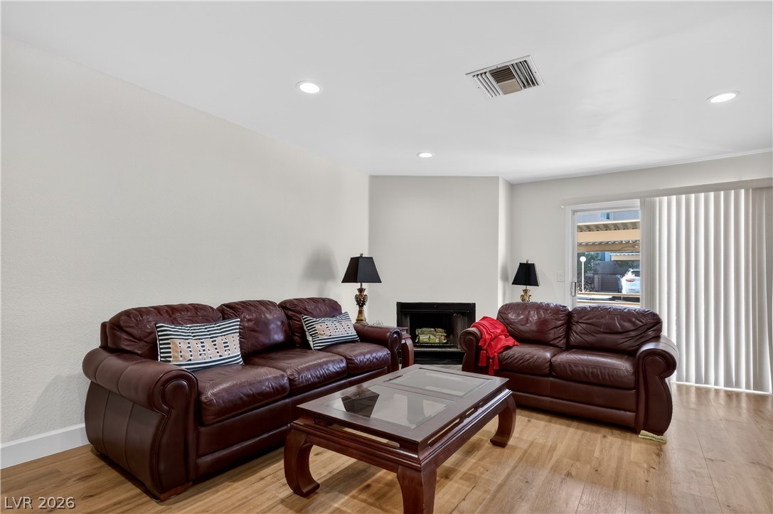 2193 Aspen Mirror Way, Unit 102 Laughlin, NV 89029 - Photo 6 of 28