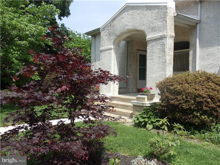 625 North Cedar Road Jenkintown, PA 19046 - Photo 2 of 25 Gallery Image 2