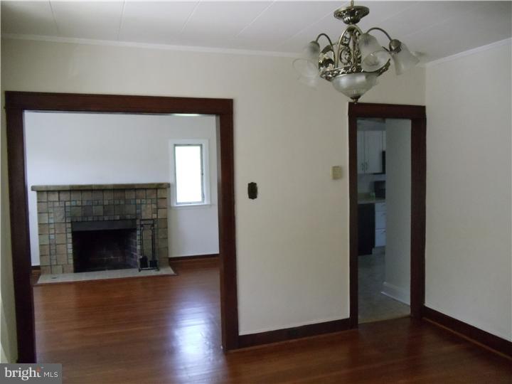 625 North Cedar Road Jenkintown, PA 19046 - Photo 15 of 25 Gallery Image 15