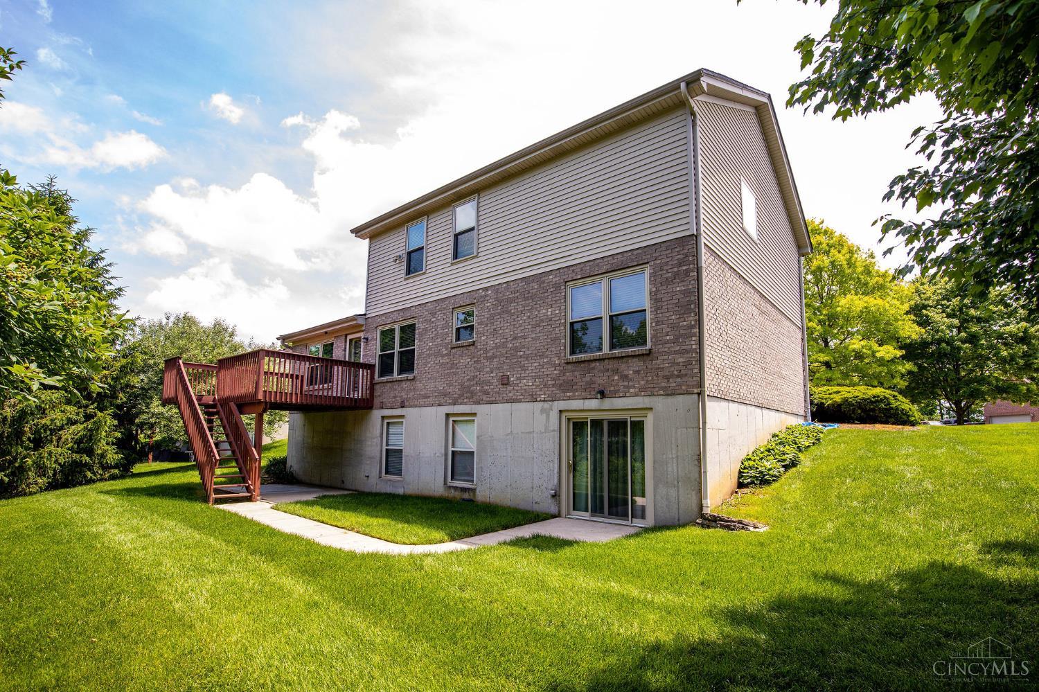 7757 Austin Ridge Drive Cincinnati, OH 45247 - Photo 7 of 55