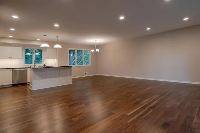 $675,000 | 4321 Lancelot Drive, Minnetonka, MN 55345