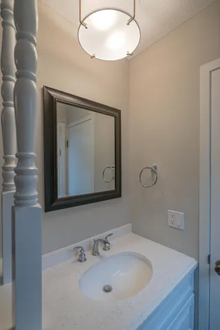 $675,000 | 4321 Lancelot Drive, Minnetonka, MN 55345