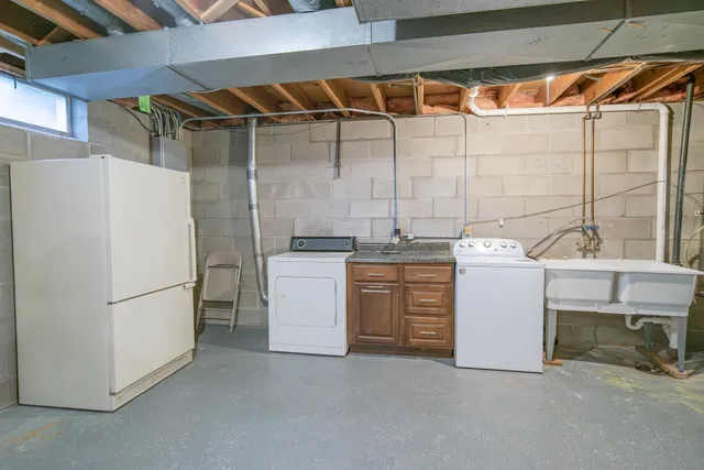 $675,000 | 4321 Lancelot Drive, Minnetonka, MN 55345