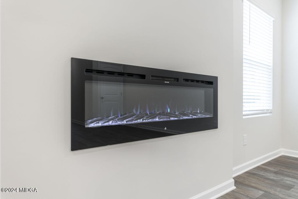 108 Cornfield Circle Perry, GA 31069 - Photo 10 of 39 a view of wooden door