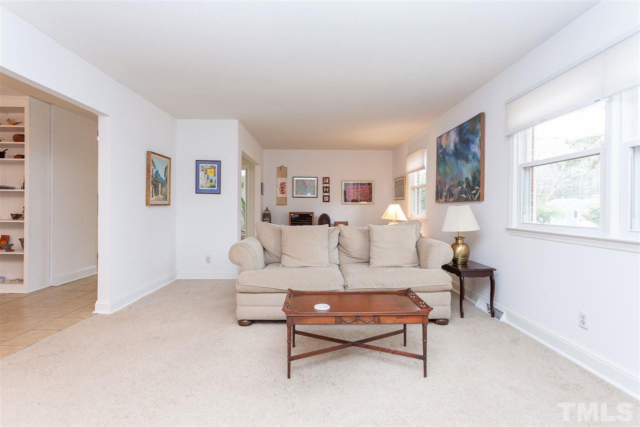 3113 Hope Valley Road Durham, NC 27707 - Photo 5 of 26 Gallery Image 5