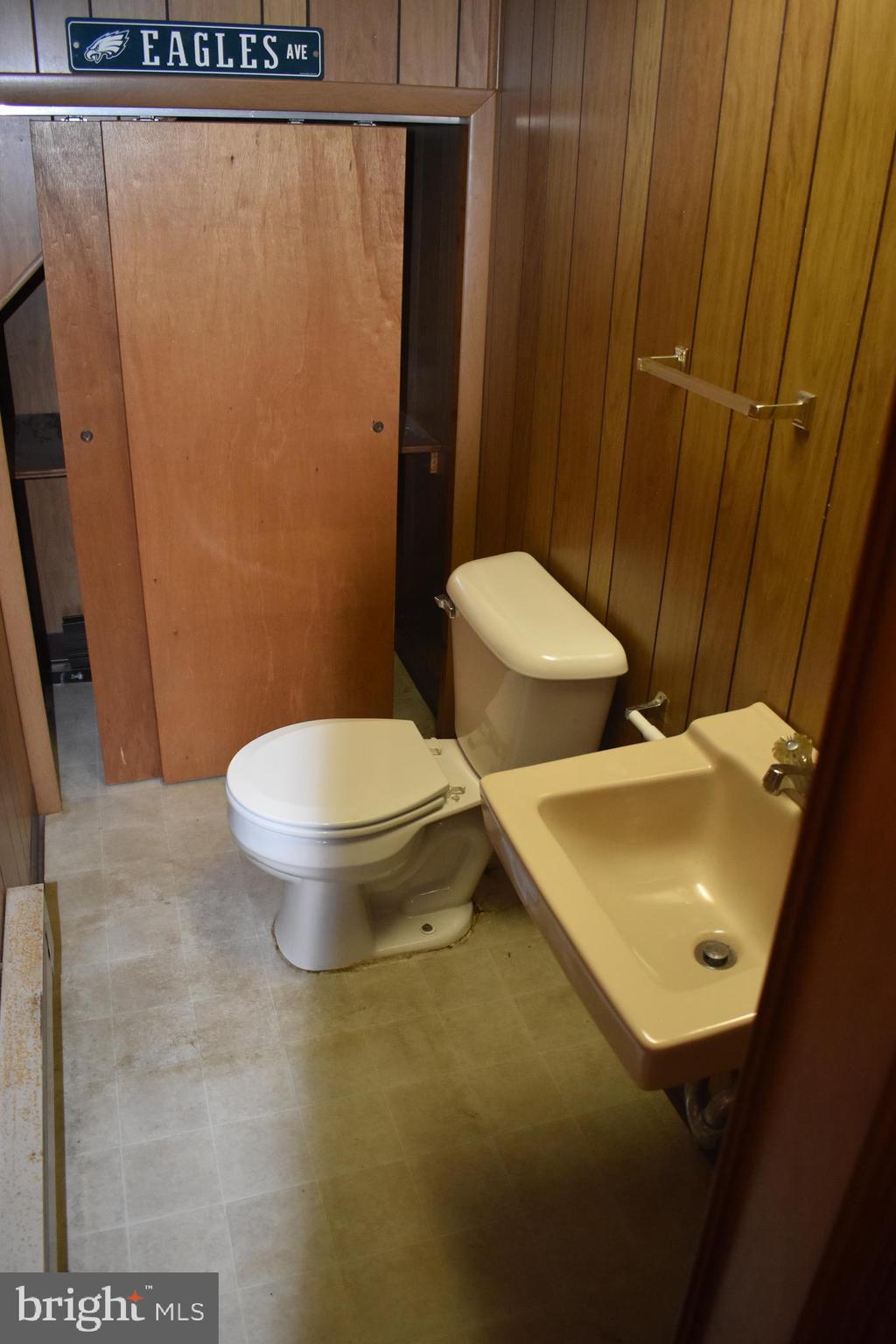 9058 Wesleyan Road Philadelphia, PA 19136 - Photo 11 of 15 Gallery Image 11