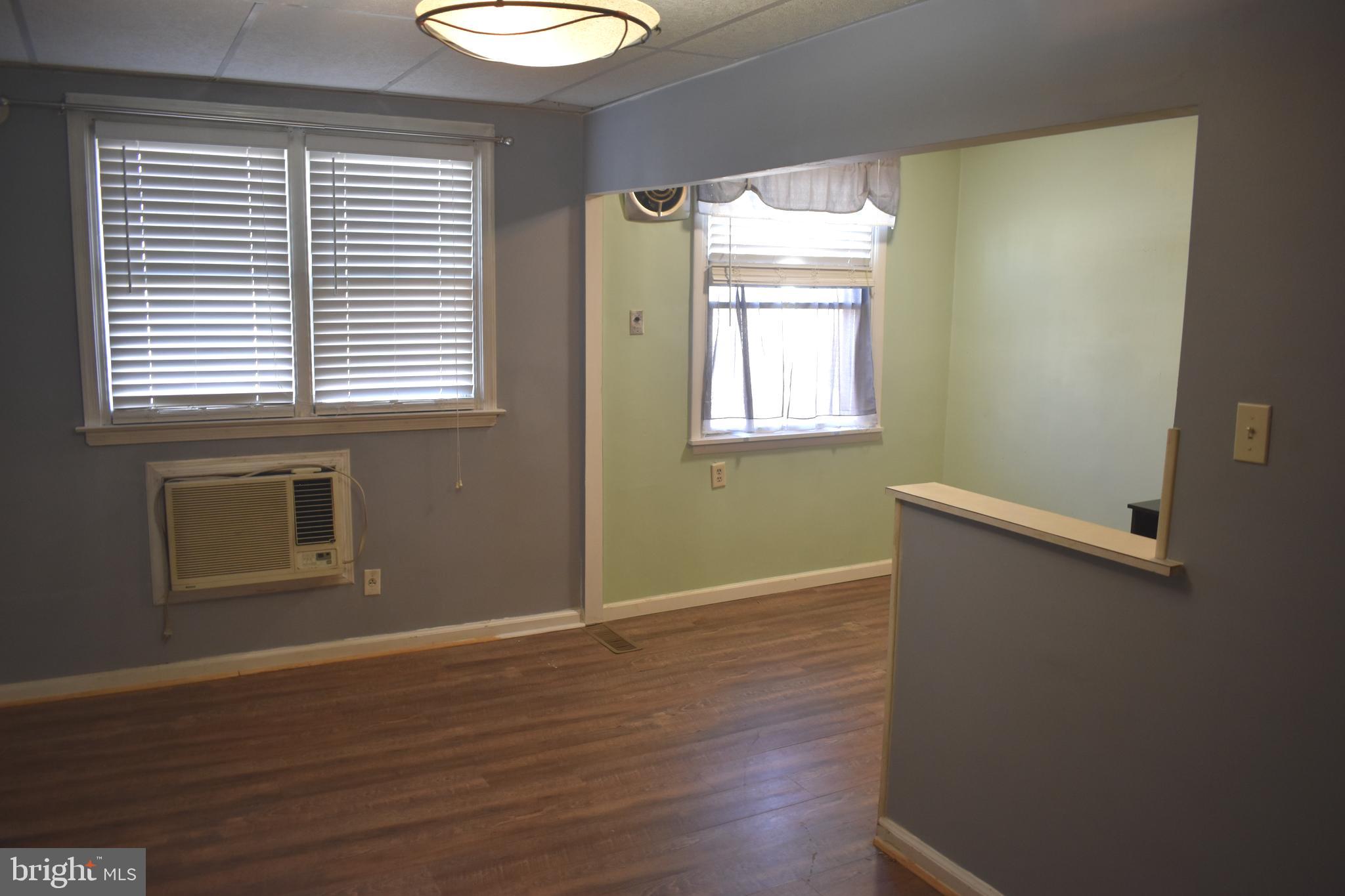 9058 Wesleyan Road Philadelphia, PA 19136 - Photo 3 of 15 Gallery Image 3
