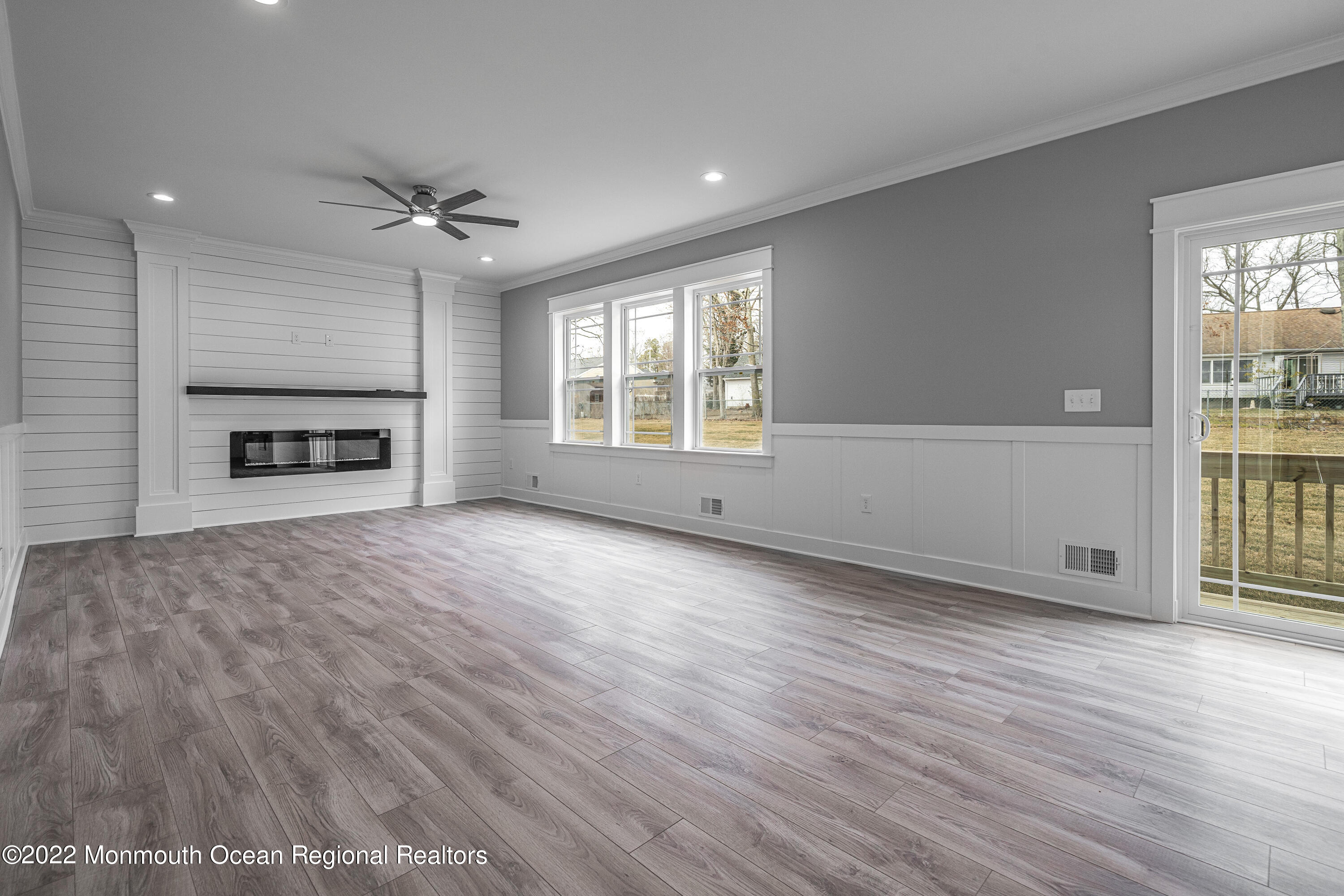 193 Wave Road Manahawkin, NJ 08050 - Photo 15 of 29 14