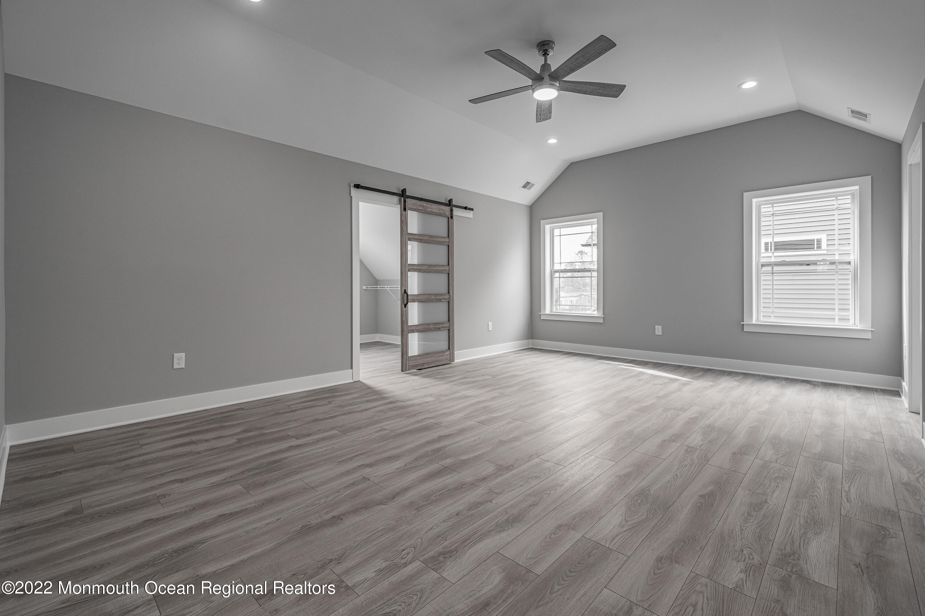 193 Wave Road Manahawkin, NJ 08050 - Photo 23 of 29 22