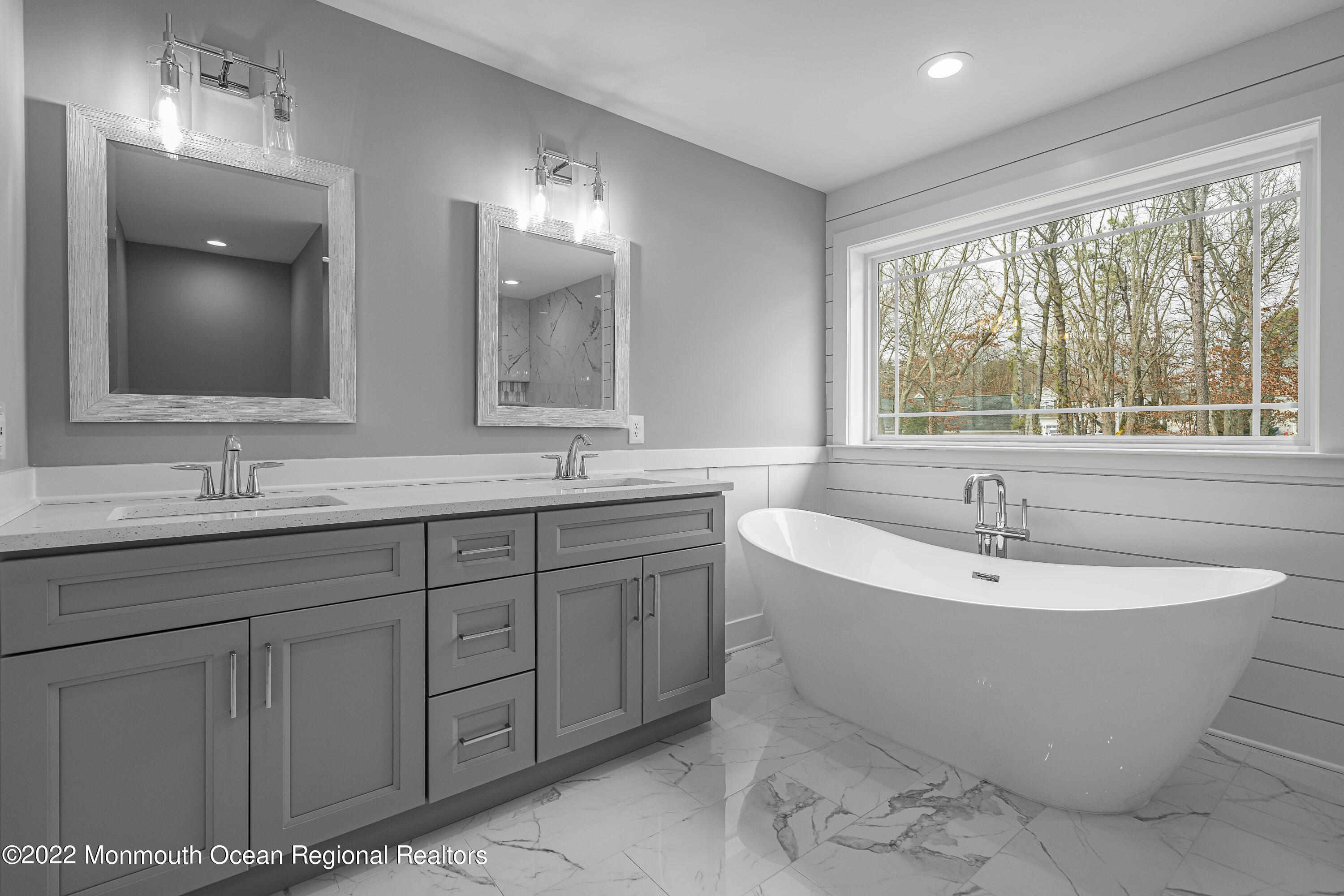 193 Wave Road Manahawkin, NJ 08050 - Photo 26 of 29 25