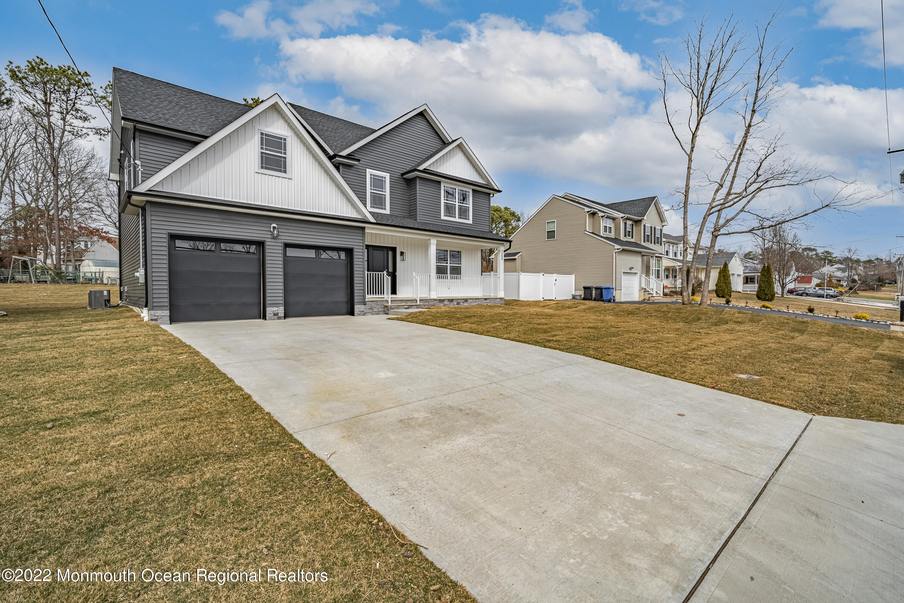 193 Wave Road Manahawkin, NJ 08050 - Photo 3 of 29 2