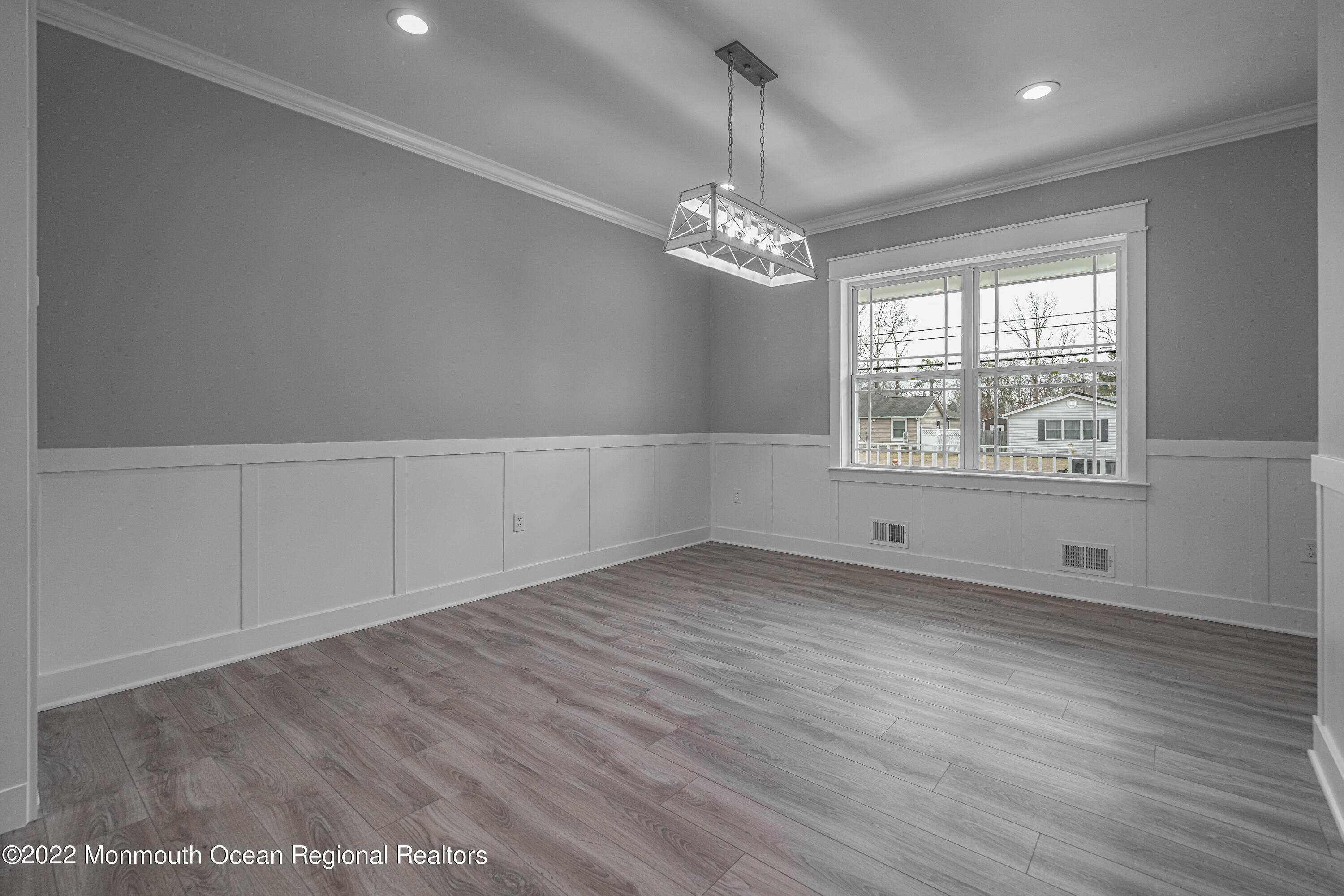 193 Wave Road Manahawkin, NJ 08050 - Photo 9 of 29 8