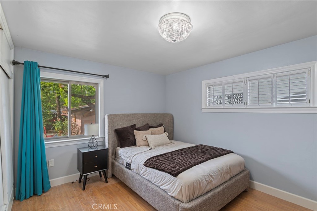 4065 Tenango Road Claremont, CA 91711 - Photo 16 of 30 a bedroom with a bed and a window