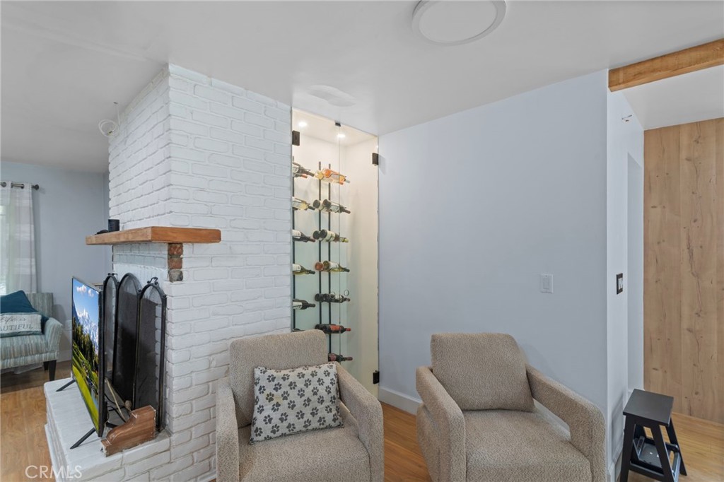 4065 Tenango Road Claremont, CA 91711 - Photo 4 of 30 a living room with furniture and a flat screen tv