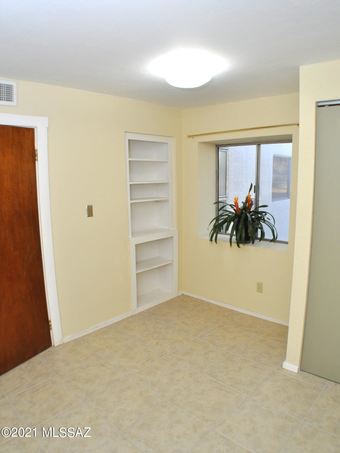 1051 East Mossman Road Tucson, AZ 85706 - Photo 29 of 48 Gallery Image 29