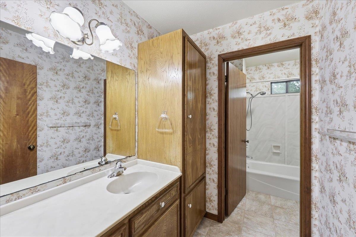 5240 Avie Lane Beaumont, TX 77708 - Photo 22 of 49