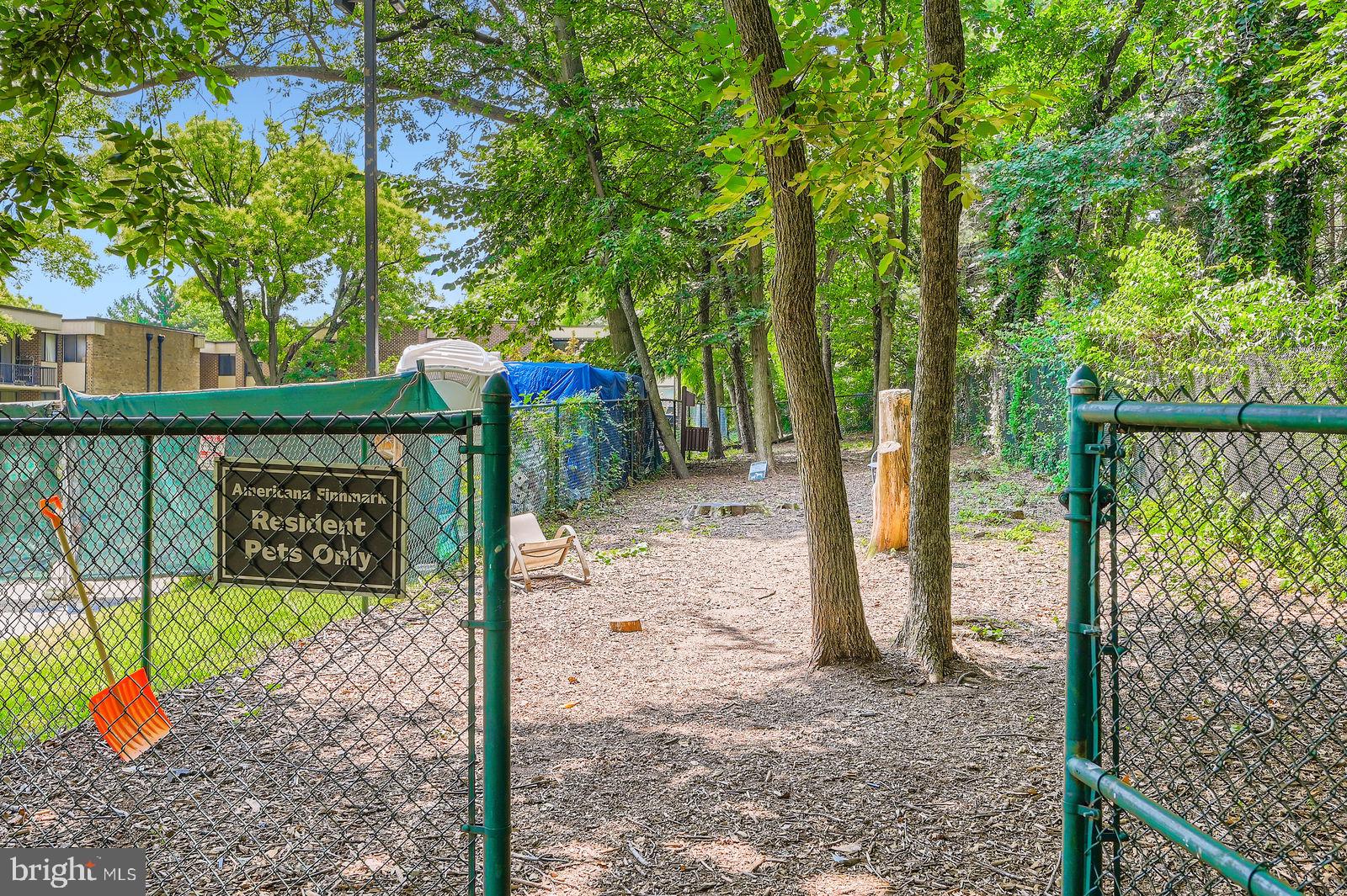 9900 Georgia Avenue, Unit 27716 Silver Spring, MD 20902 - Photo 33 of 37 a view of a park with iron fence