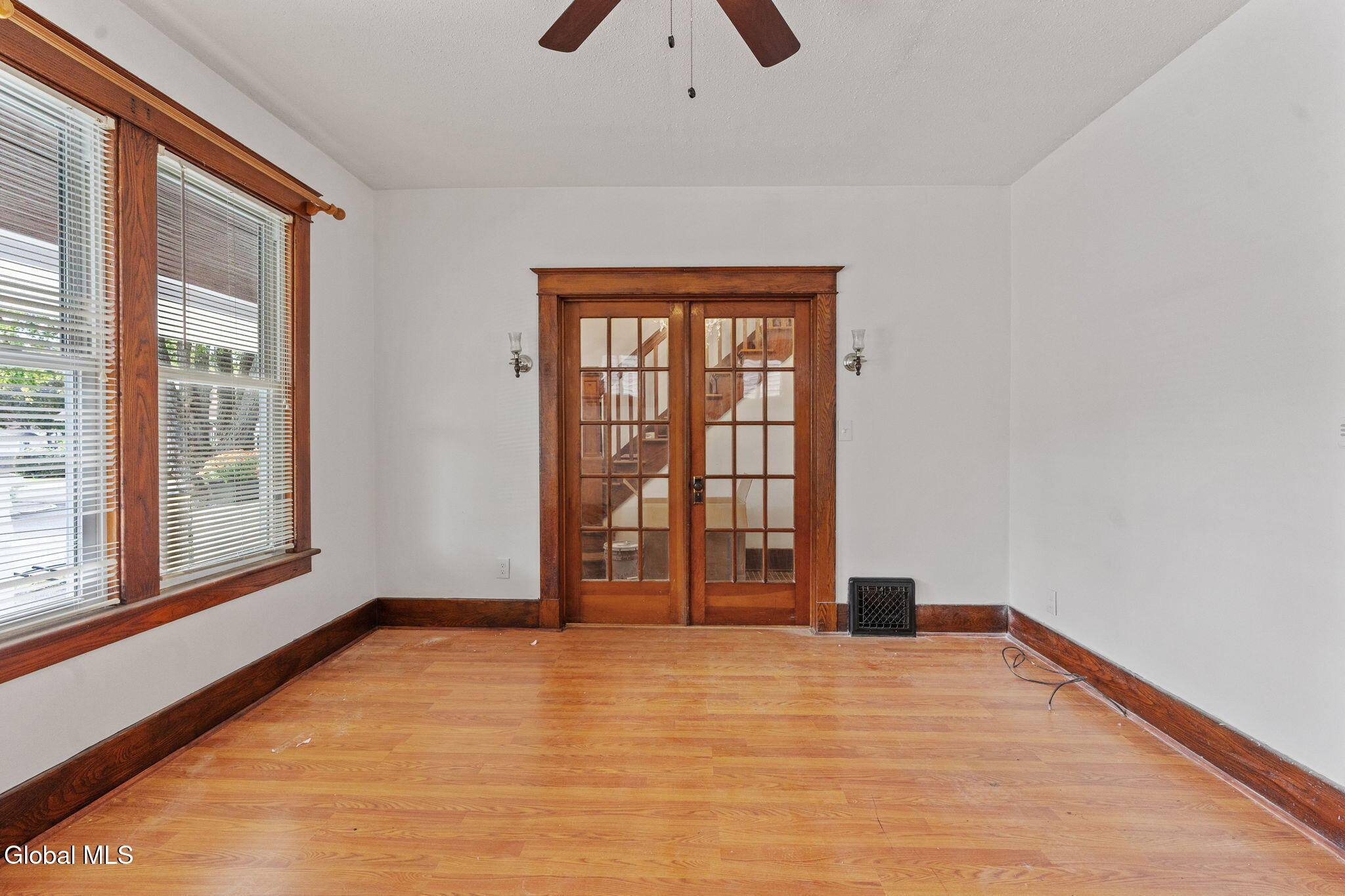 41 109th Street Troy, NY 12182 - Photo 14 of 38 6