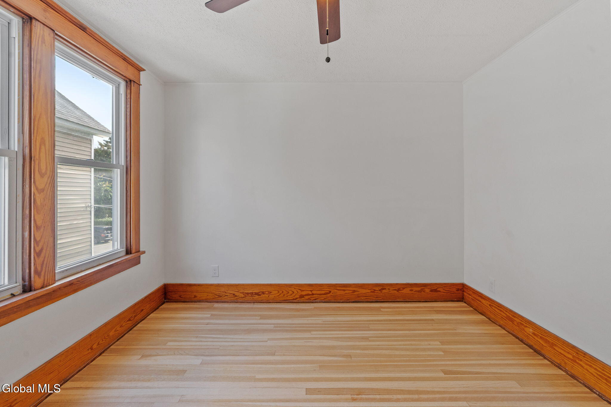 41 109th Street Troy, NY 12182 - Photo 27 of 38 17