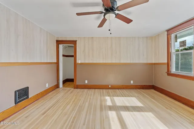 $269,000 | 41 109th Street, Troy, NY 12182