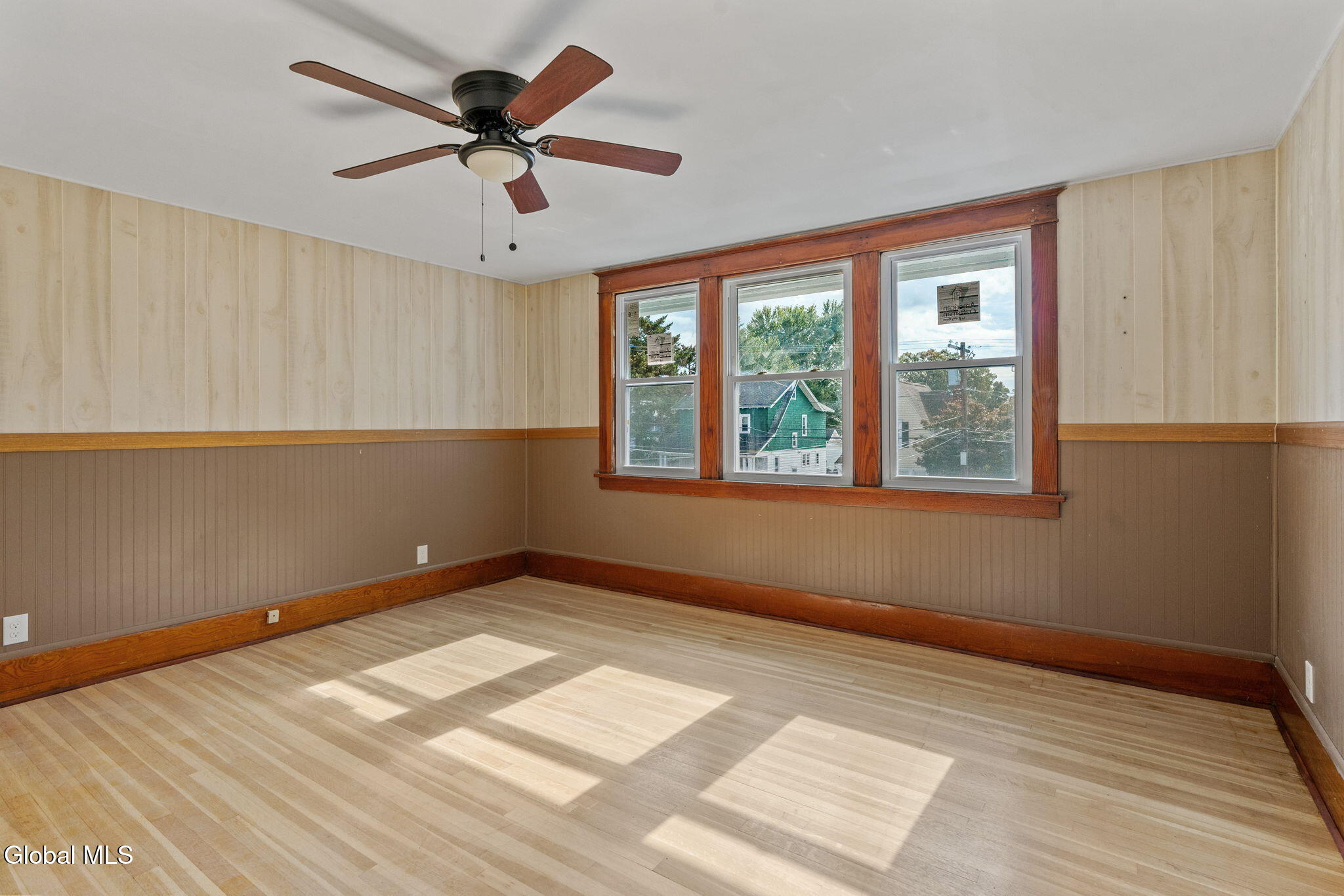 41 109th Street Troy, NY 12182 - Photo 31 of 38 21