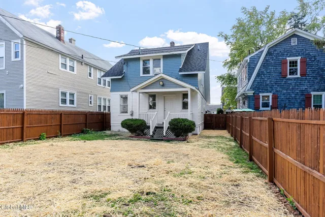 $269,000 | 41 109th Street, Troy, NY 12182