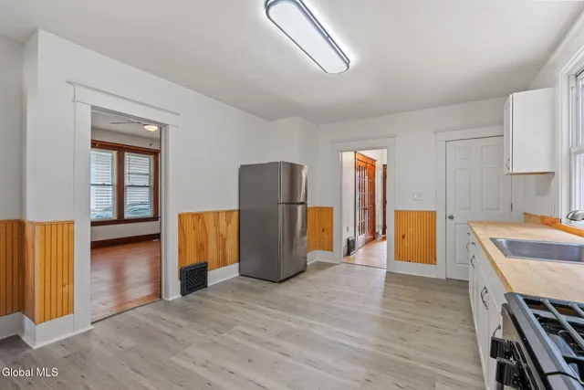 $266,500 | 41 109th Street, Troy, NY 12182