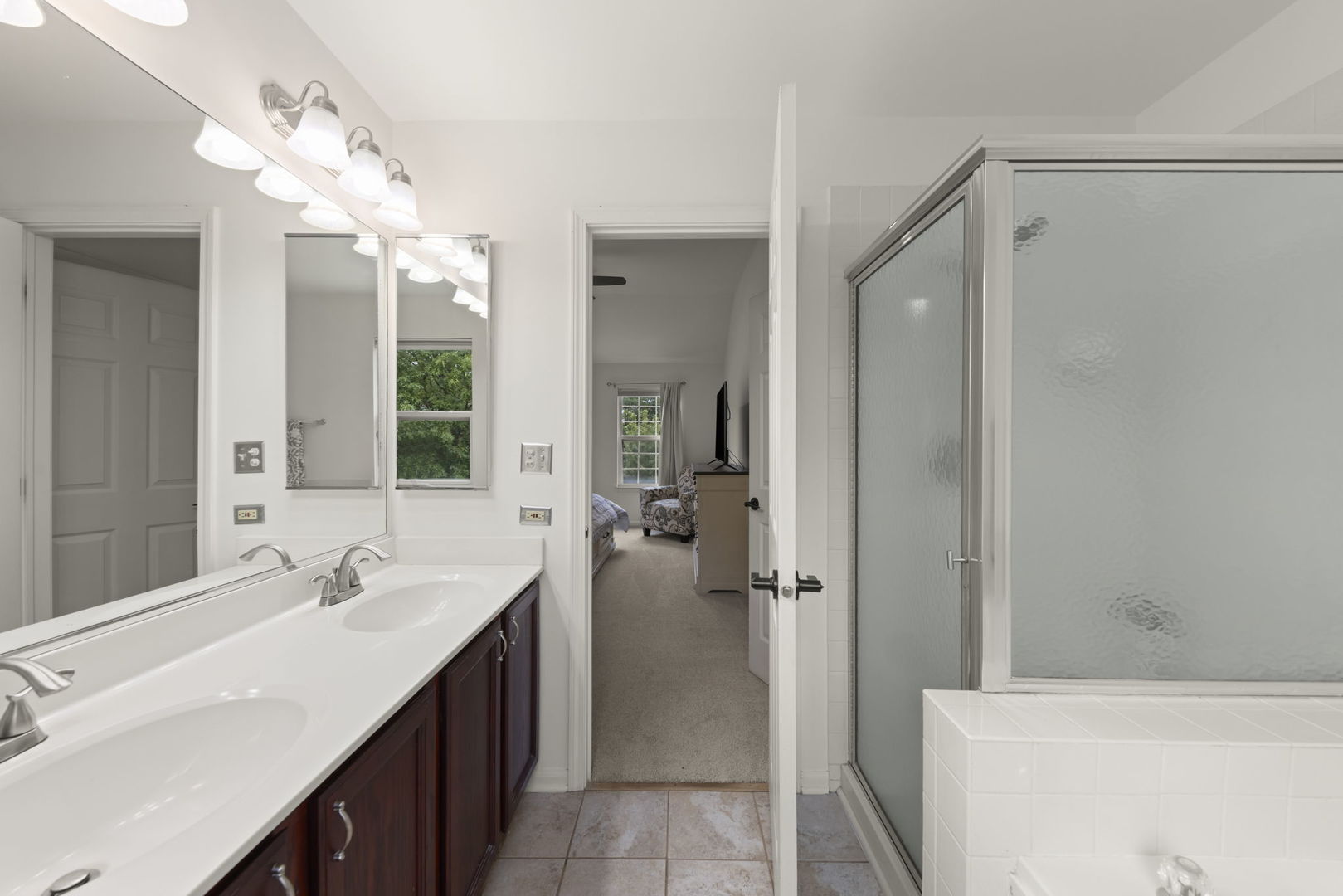 71 Cold Spring Court Aurora, IL 60506 - Photo 18 of 44 Gallery Image 18