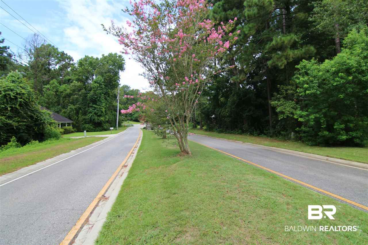 307 Ridgewood Drive Daphne, AL 36526 - Photo 25 of 26