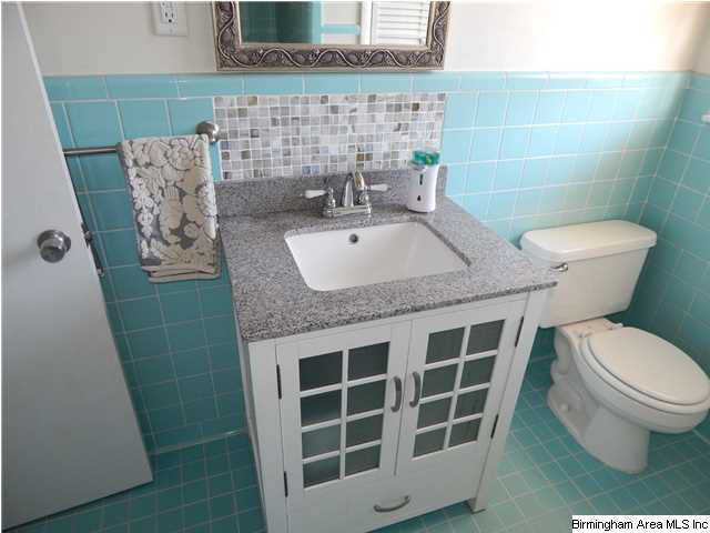 3112 Dolly Ridge Drive Birmingham, AL 35243 - Photo 15 of 25