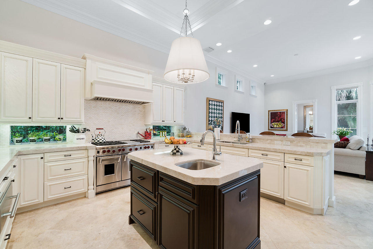 7663 Fenwick Place Boca Raton, FL 33496 - Photo 13 of 49 Kitchen
