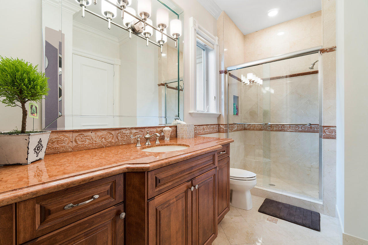 7663 Fenwick Place Boca Raton, FL 33496 - Photo 33 of 49 Theater Bathroom