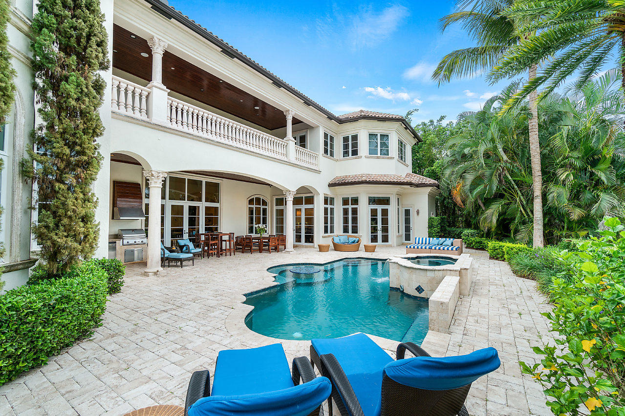 7663 Fenwick Place Boca Raton, FL 33496 - Photo 43 of 49 Patio View