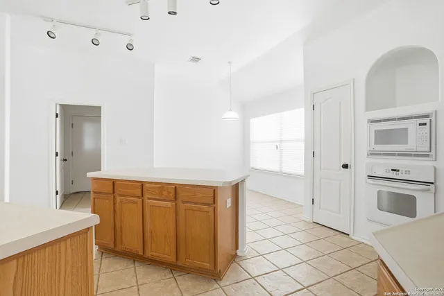 $405,000 | 14634 Triple Crown Lane, San Antonio, TX 78248