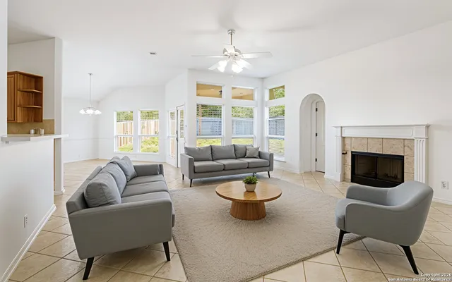 $405,000 | 14634 Triple Crown Lane, San Antonio, TX 78248