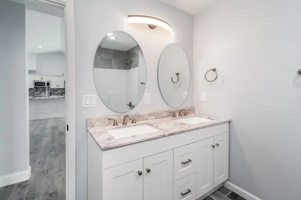 $365,000 | 1017 Park Glen Street, Clearwater, KS 67026