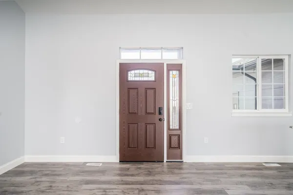 $365,000 | 1017 Park Glen Street, Clearwater, KS 67026