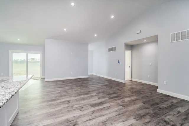 $365,000 | 1017 Park Glen Street, Clearwater, KS 67026